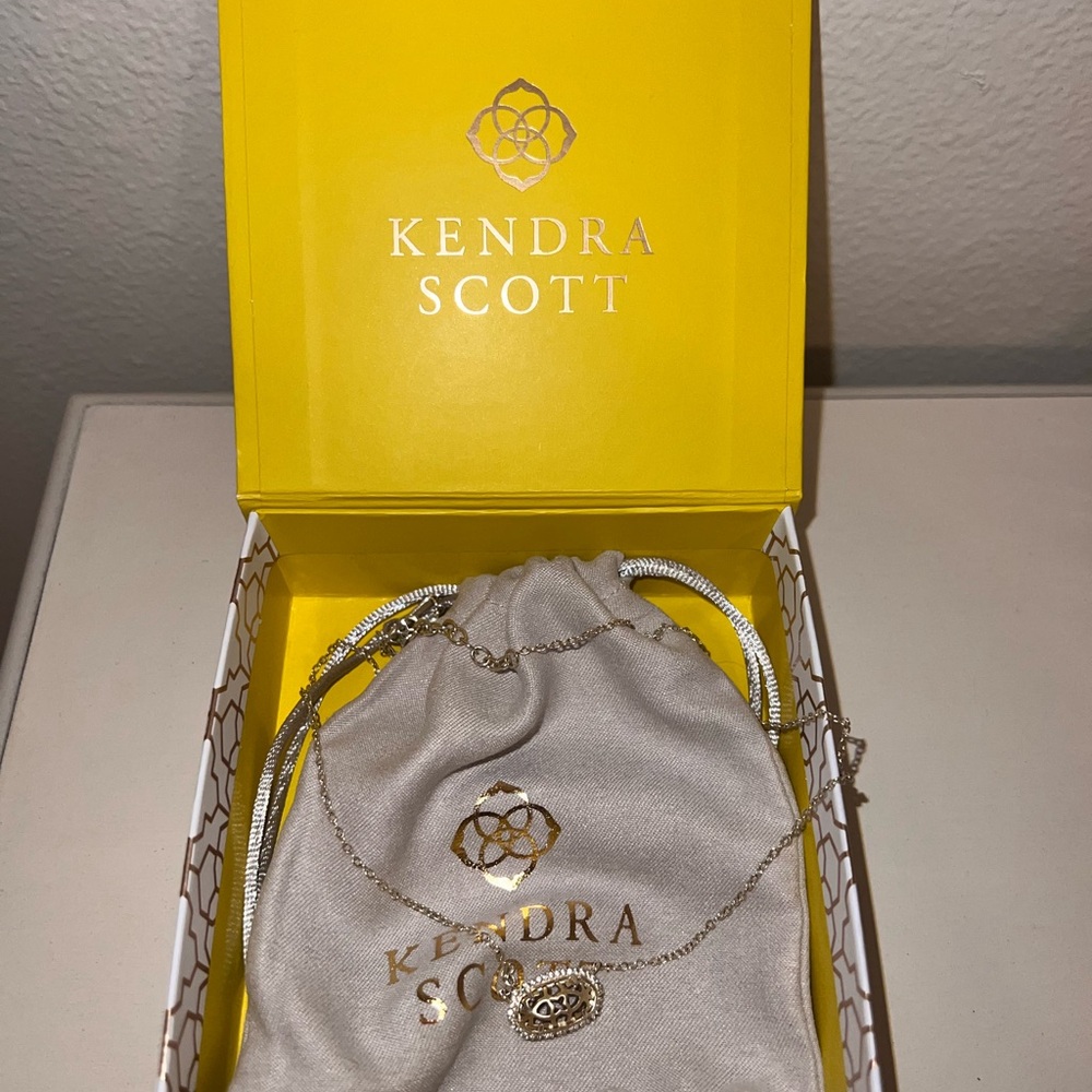 Kendra Scott Silver Necklace